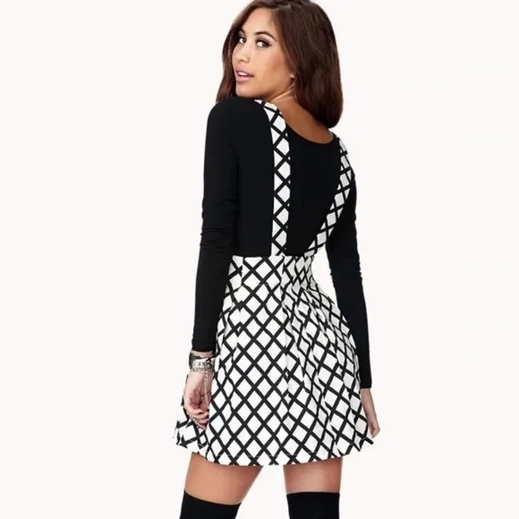 Pinafore skirt forever 21 discount